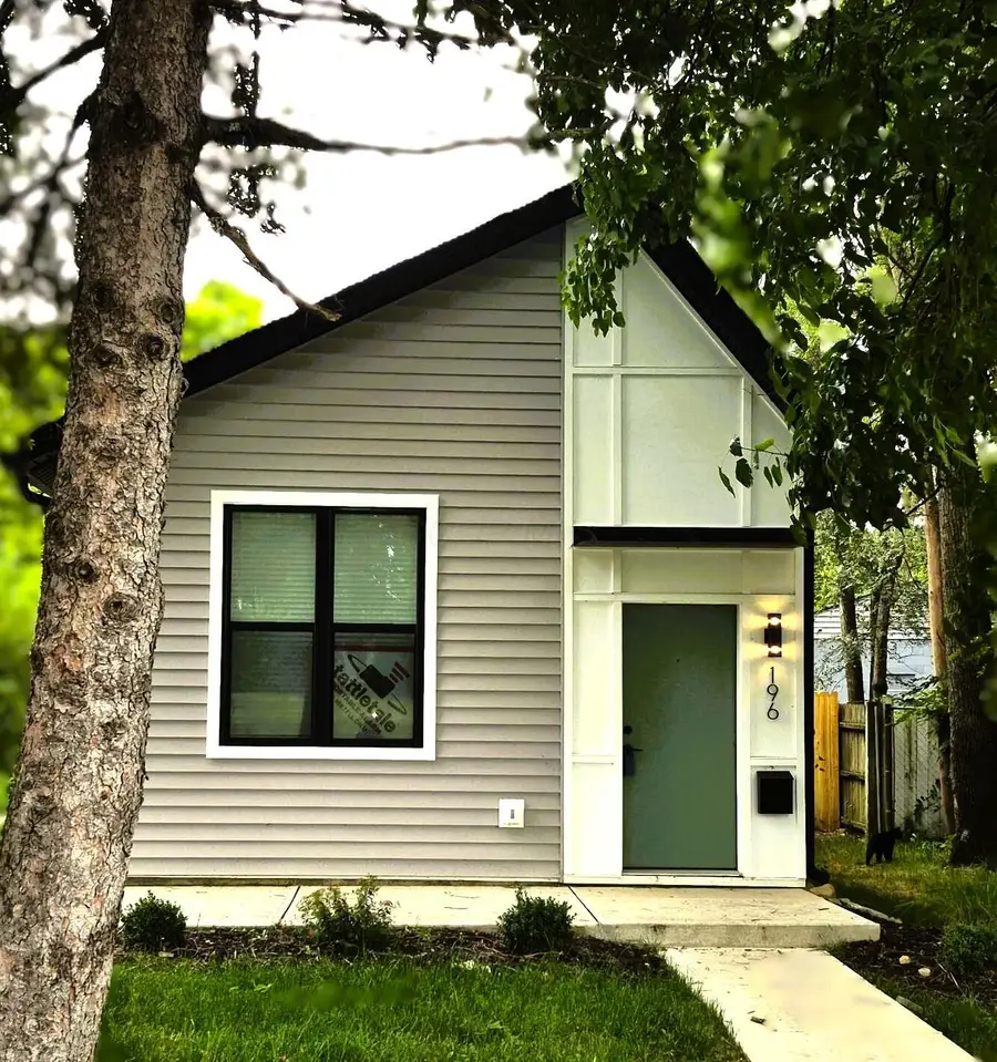 196 Belvidere Avenue, Columbus, OH 43223 - Image #2