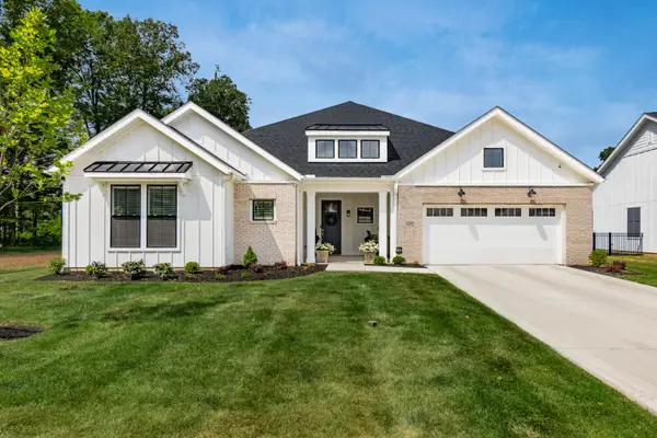 3292 Strickland Drive, New Albany, OH 43054