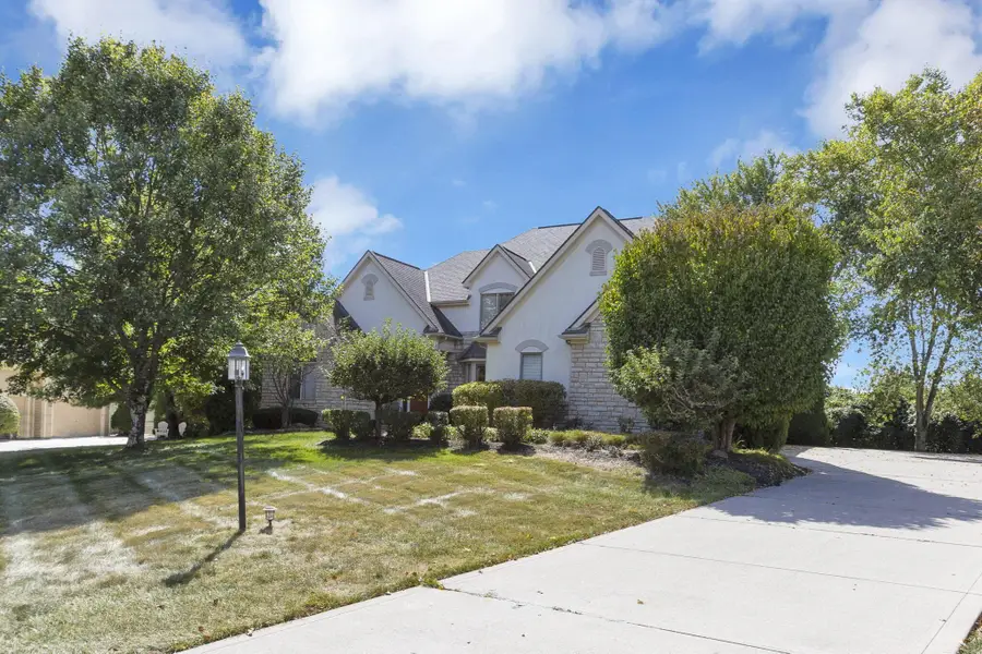 8119 Winchcombe Drive, Dublin, OH 43016 - Image #3