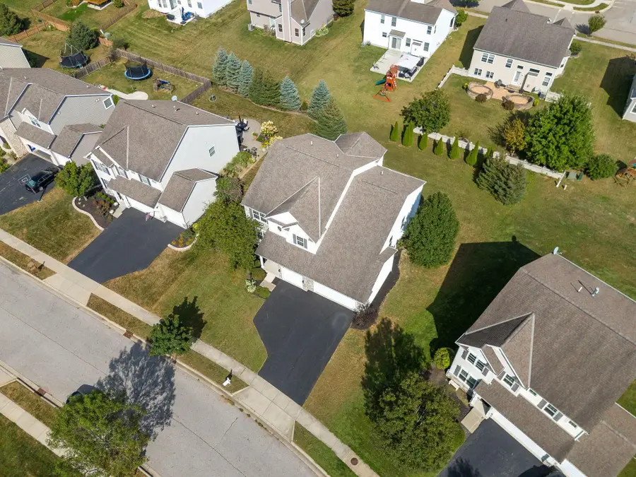 240 Fox Glen Drive E, Pickerington, OH 43147 - Image #3