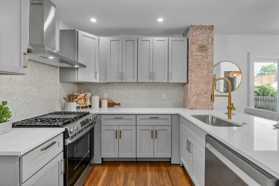 656 Sheldon Avenue, Columbus, OH 43207 - Image #2