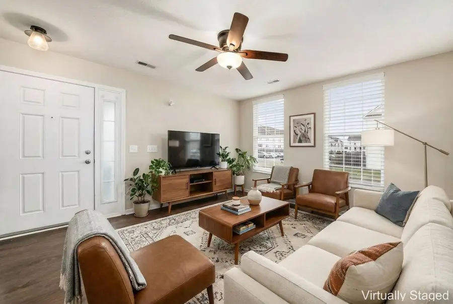 6395 Nottinghill Trail Drive, Canal Winchester, OH 43110 - Image #3