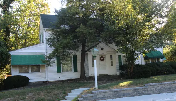 2500 Maplewood Drive, Columbus, OH 43231