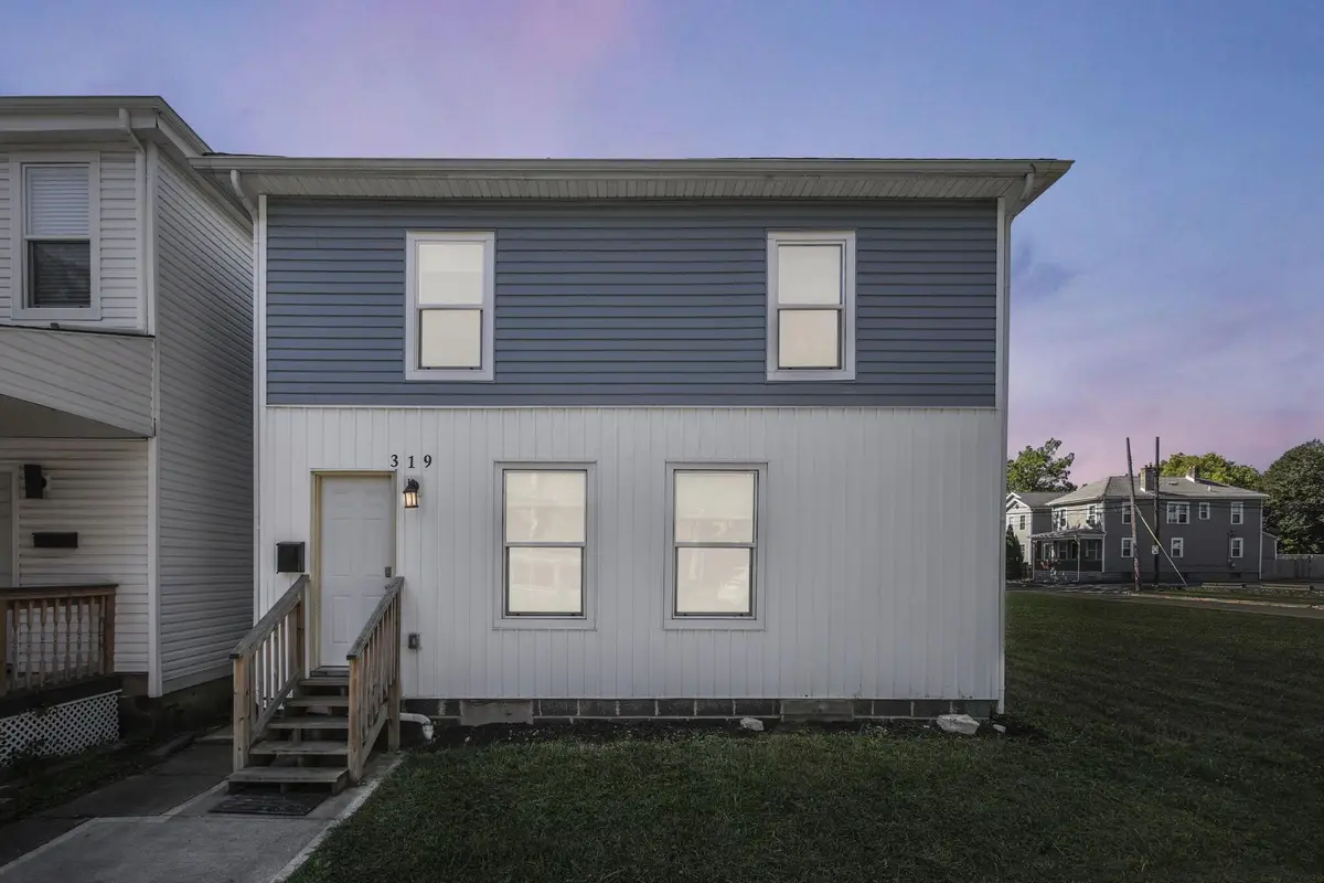 319 E Barthman Avenue, Columbus, OH 43207 - Image #1