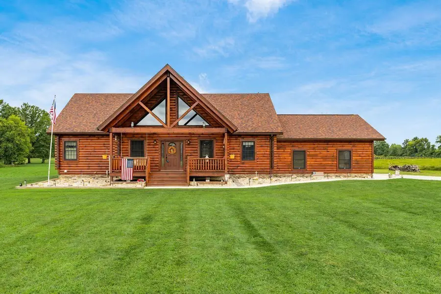 10568 Lynns Road, Pataskala, OH 43062 - Image #2