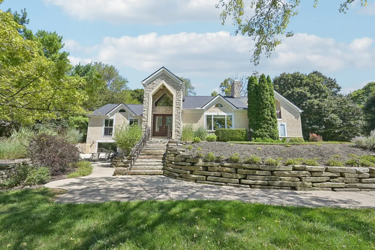10669 Riverside Drive, Powell, OH 43065 - Image #1