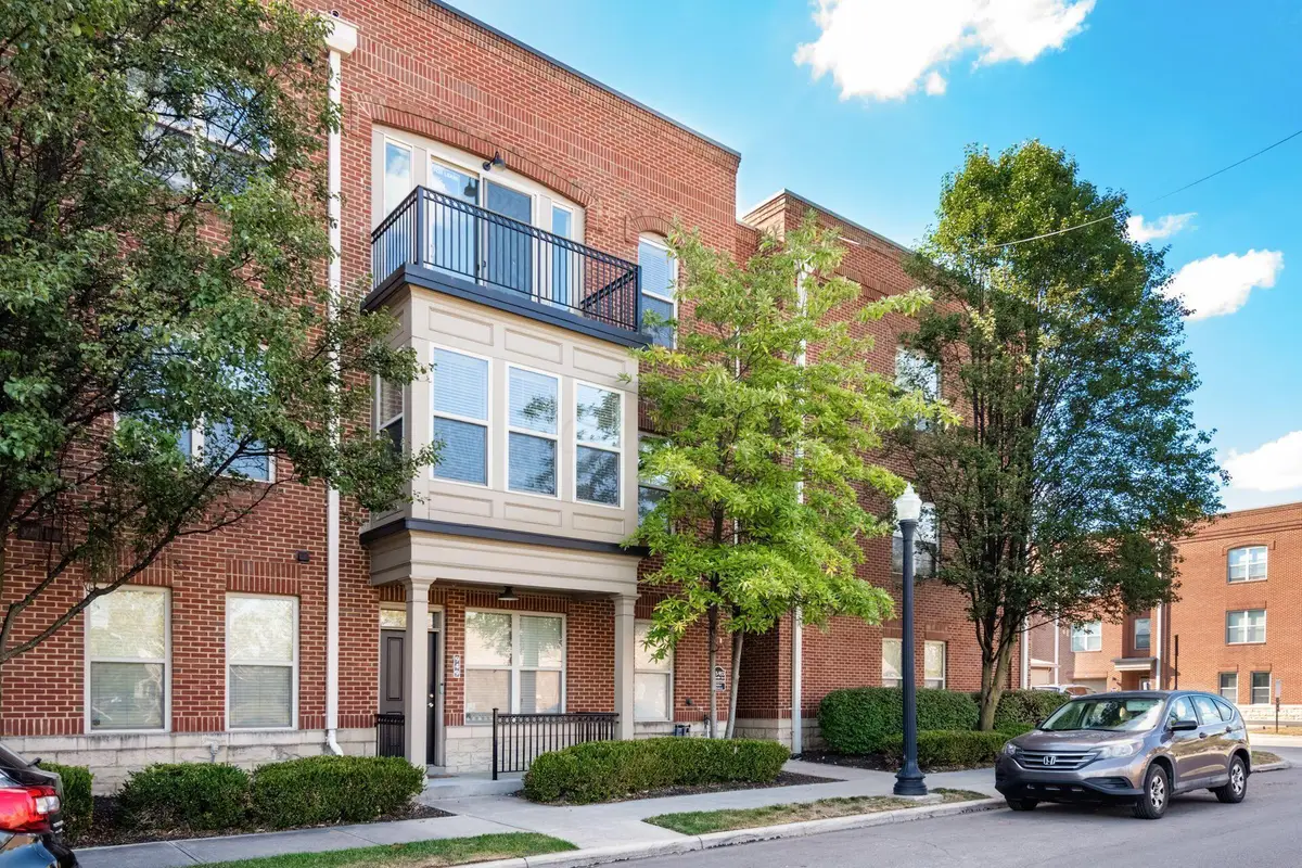 953 Ingleside Avenue, Columbus, OH 43215 - #1