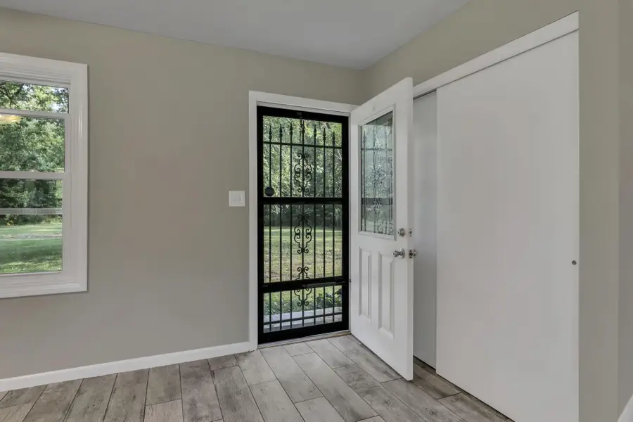 9240 Sycamore Road, Mount Vernon, OH 43050 - Image #3