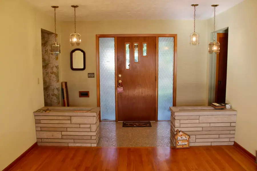 4983 Almont Drive, Columbus, OH 43229 - Image #2