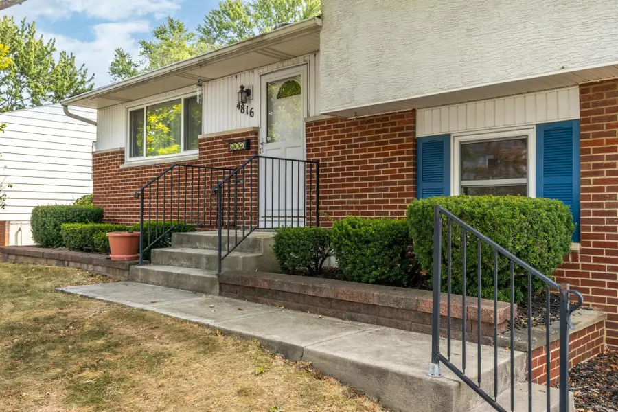 4816 Bourke Road, Columbus, OH 43229 - Image #2