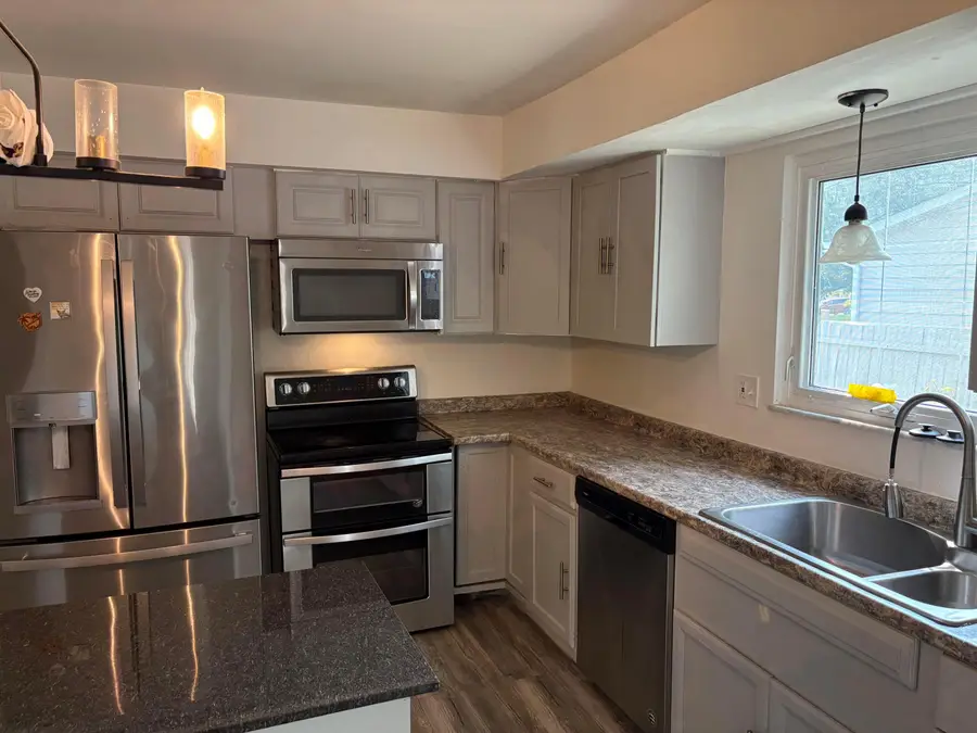 2421 Yates Avenue, Grove City, OH 43123 - Image #2