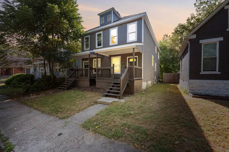 293 W Park Avenue, Columbus, OH 43223 - Image #2