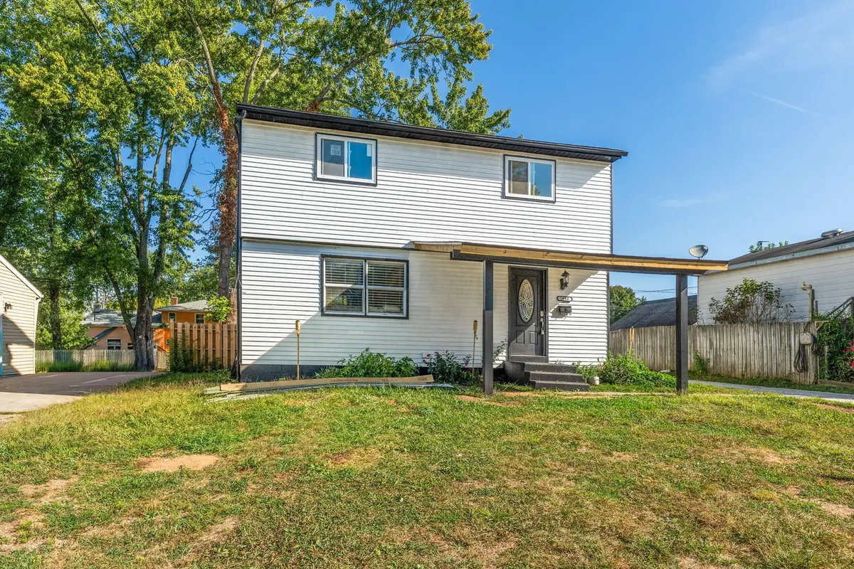 5044 Albany Drive, Columbus, OH 43232 - Image #1