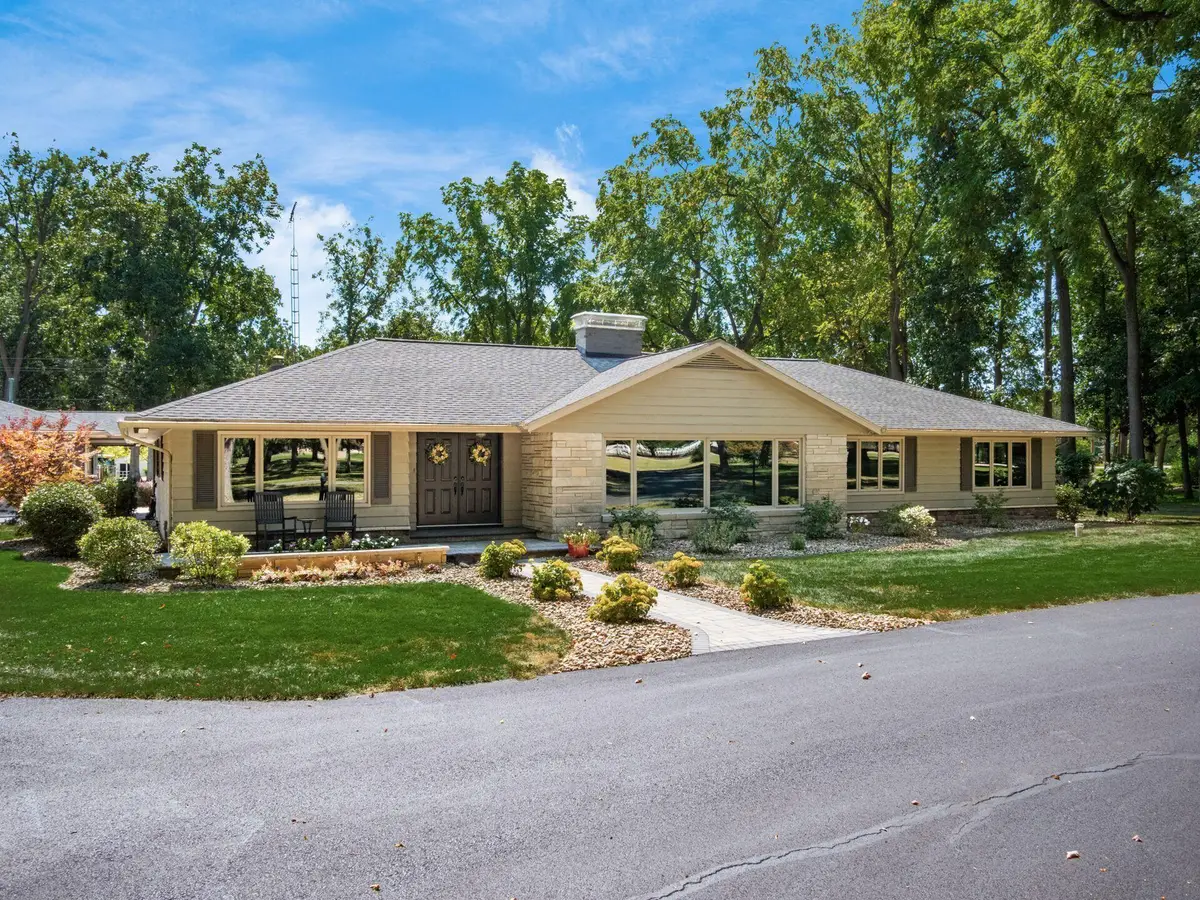 858 Vernon Heights Circle, Marion, OH 43302 - Image #1