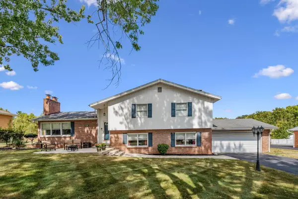 1510 Lealand Drive, Marion, OH 43302