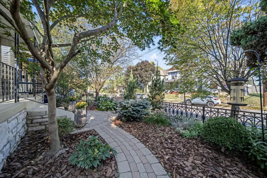 475 W 2nd Avenue, Columbus, OH 43201 - Image #3