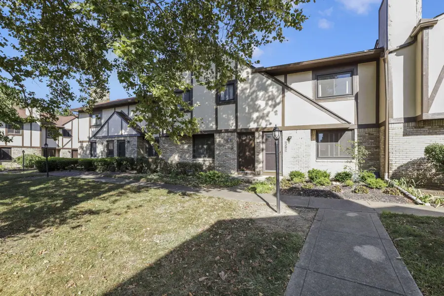 5283 Ruthton Road, Columbus, OH 43220 - Image #2