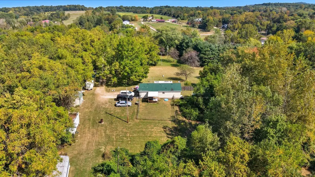 12499 Tarlton Road, Circleville, OH 43113 - Image #1