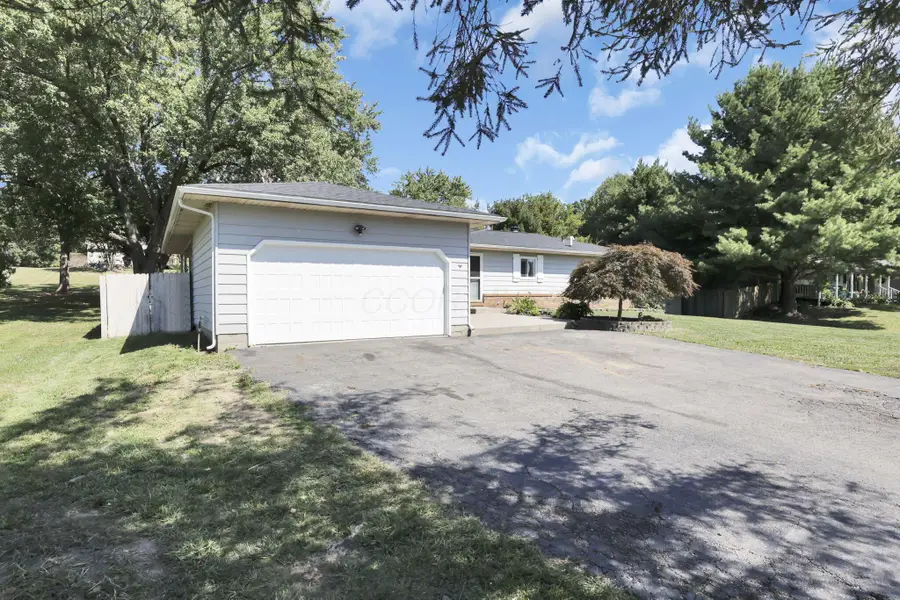 5020 Deeds Road Sw, Granville, OH 43023 - Image #2