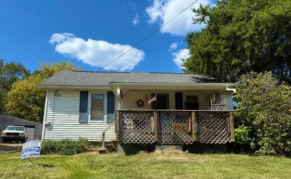 10639 State Route 682, The Plains, OH 45780