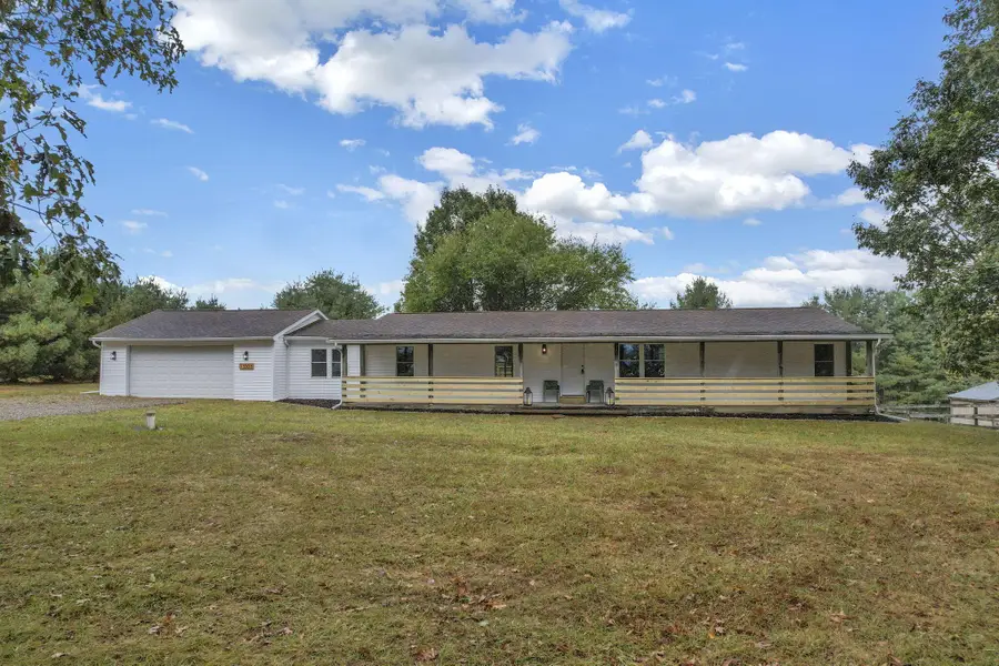 13303 Douglas Lane Road, Centerburg, OH 43011 - Image #3