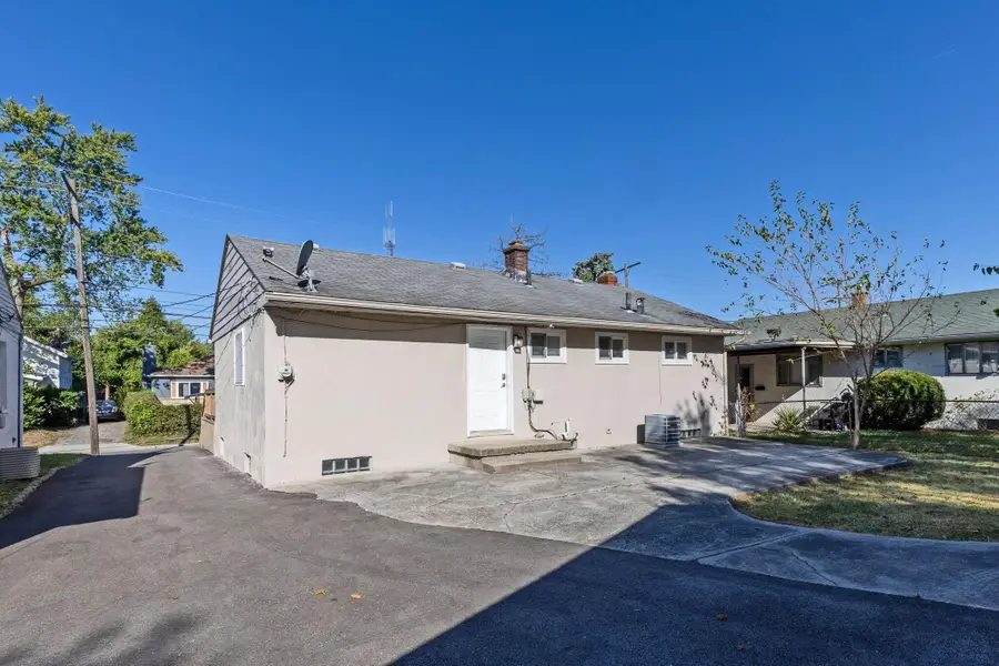 3134 Medina Avenue, Columbus, OH 43224 - Image #3