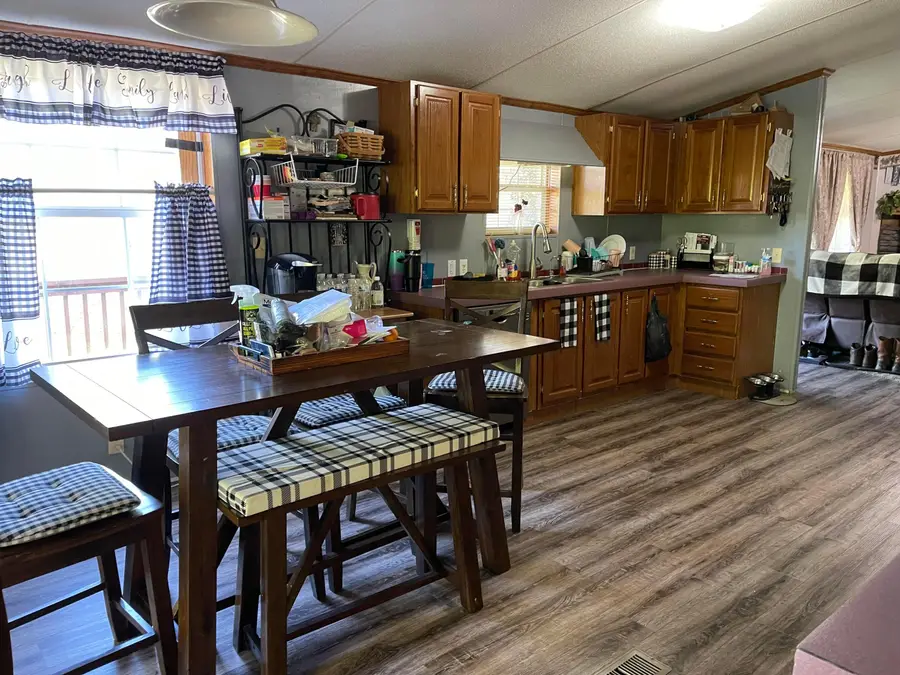 3055 Township Road 312 Se, Crooksville, OH 43731 - Image #2