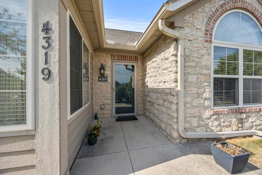 4319 Waterside Place, Grove City, OH 43123 - Image #3