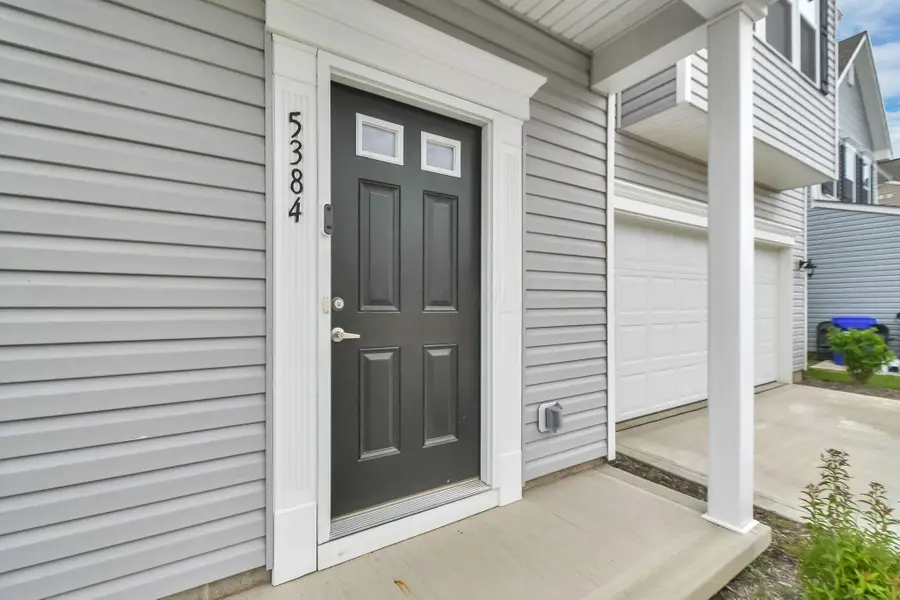 5384 Coble Meadows Lane, Canal Winchester, OH 43110 - Image #3