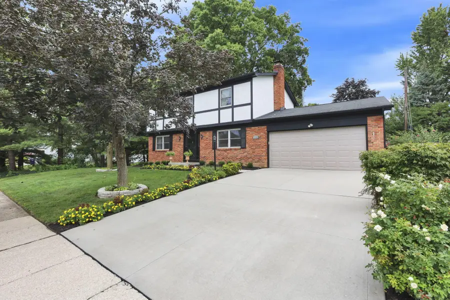 1558 Denbigh Drive, Columbus, OH 43220 - Image #2