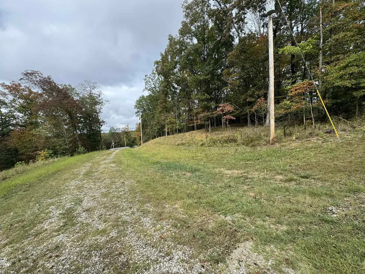 288 Walnut Drive, Logan, OH 43138 - Image #1