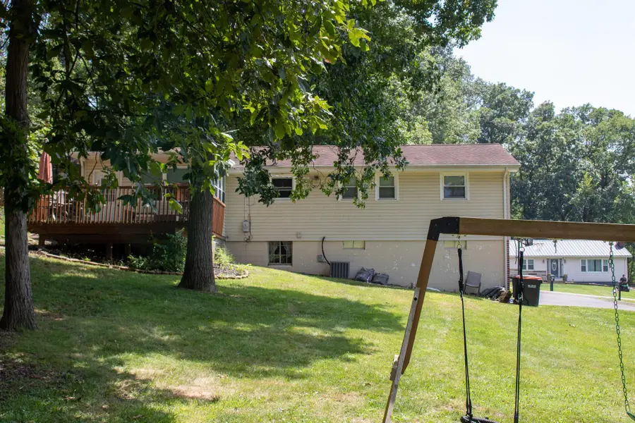 975 Blossom Lane, Zanesville, OH 43701 - Image #3