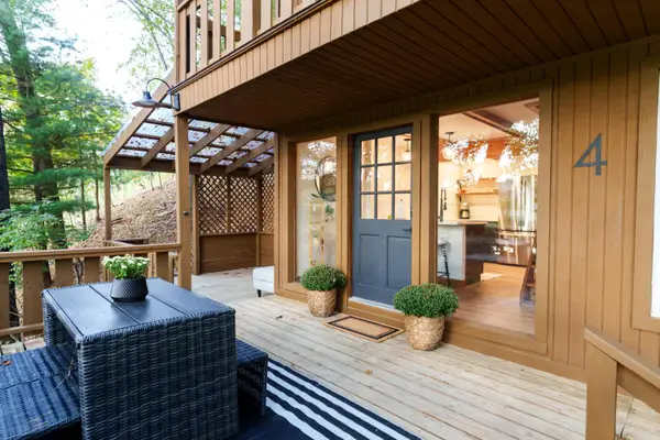 4 Hide A Way Hills Lane, Sugar Grove, OH 43155