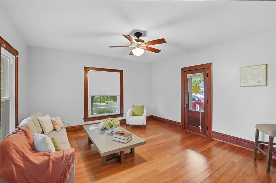 39 State Street, Jeffersonville, OH 43128 - Image #2