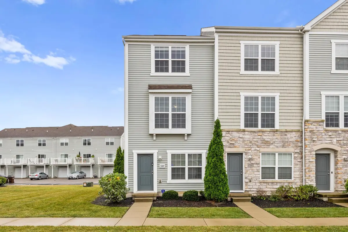 5749 Passage Creek Drive, Dublin, OH 43016 - Image #1