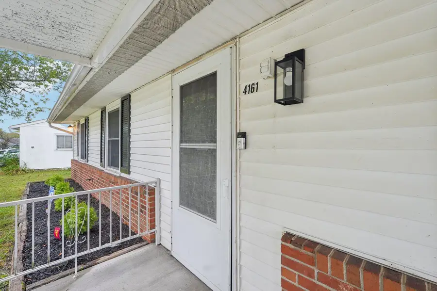 4161 Grayfriars Lane, Columbus, OH 43224 - Image #3