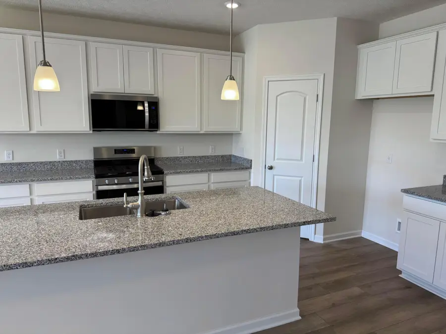 5435 Morning Glory Street, South Bloomfield, OH 43103 - Image #3