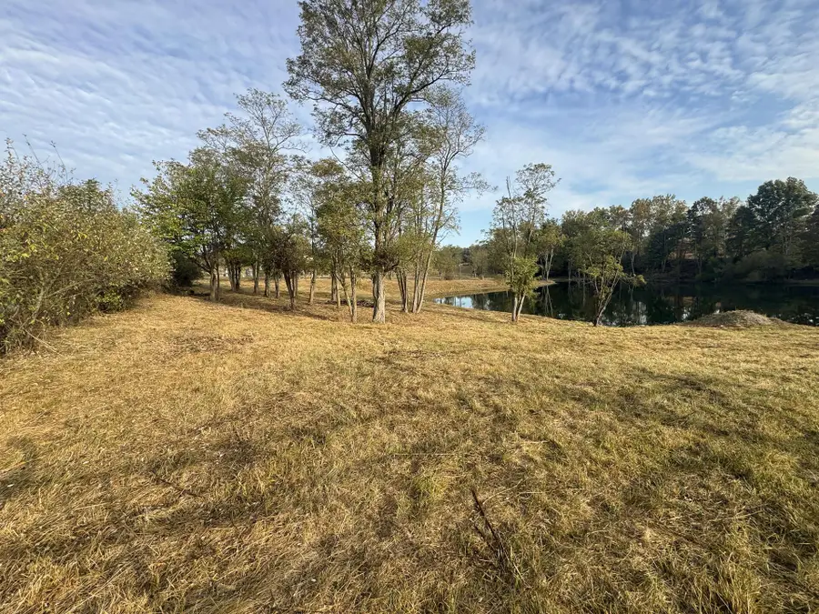 413 Gallipolis Road, Oak Hill, OH 45656 - Image #2