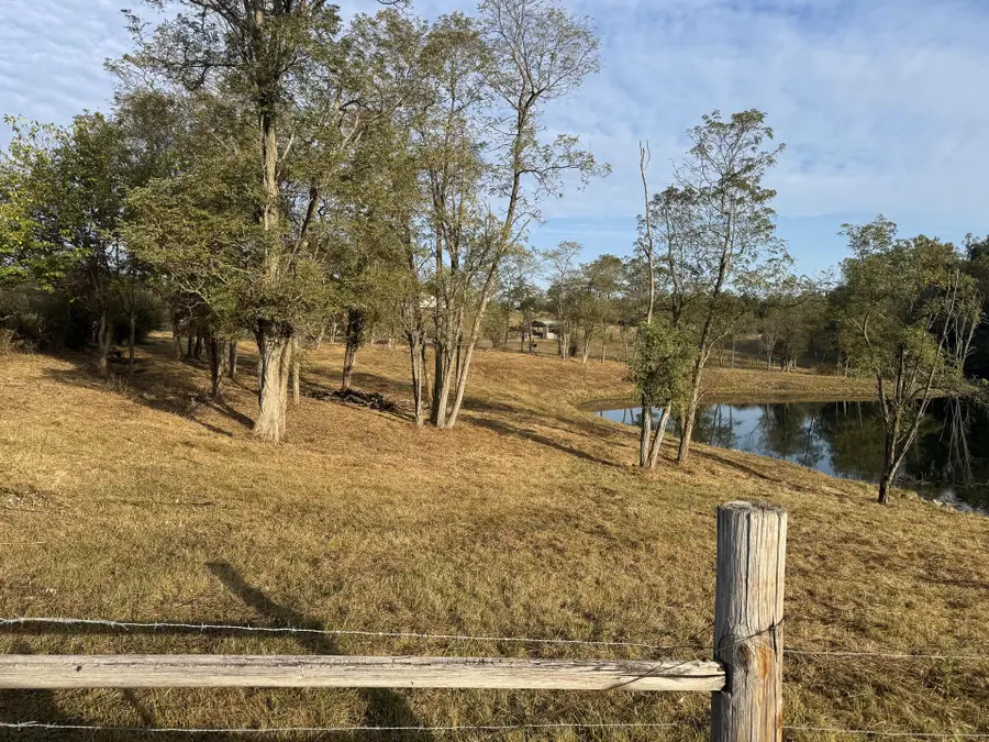 413 Gallipolis Road, Oak Hill, OH 45656 - Image #3