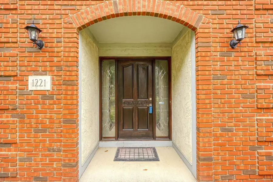 1221 Belcross Drive, New Albany, OH 43054 - Image #3