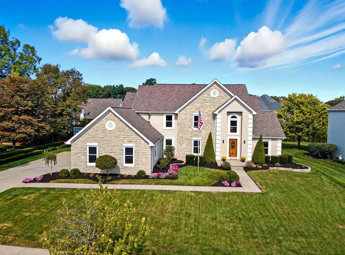 5962 Heritage Lakes Drive, Hilliard, OH 43026 - Image #1