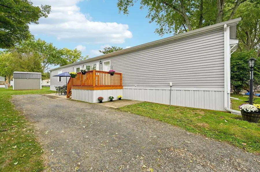 8565 Smith Calhoun Road, Plain City, OH 43064 - Image #2