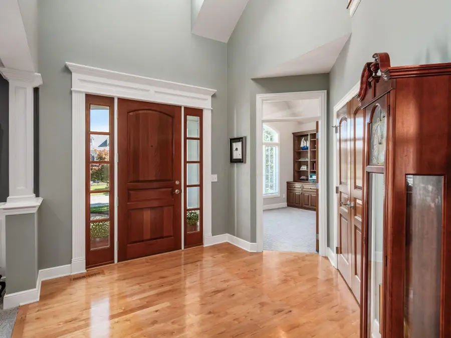 9041 Tartan Fields Drive, Dublin, OH 43017 - Image #2