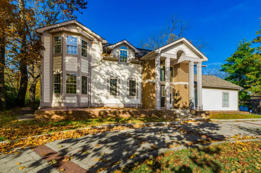 2288 Woodward Avenue, Columbus, OH 43219 - #2