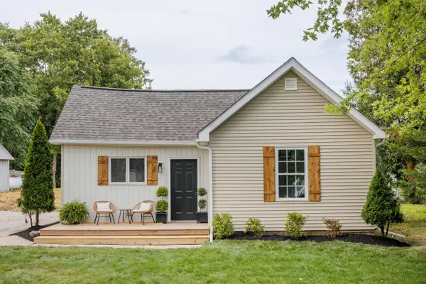 8632 Lilly Chapel Georgesville Road, West Jefferson, OH 43162