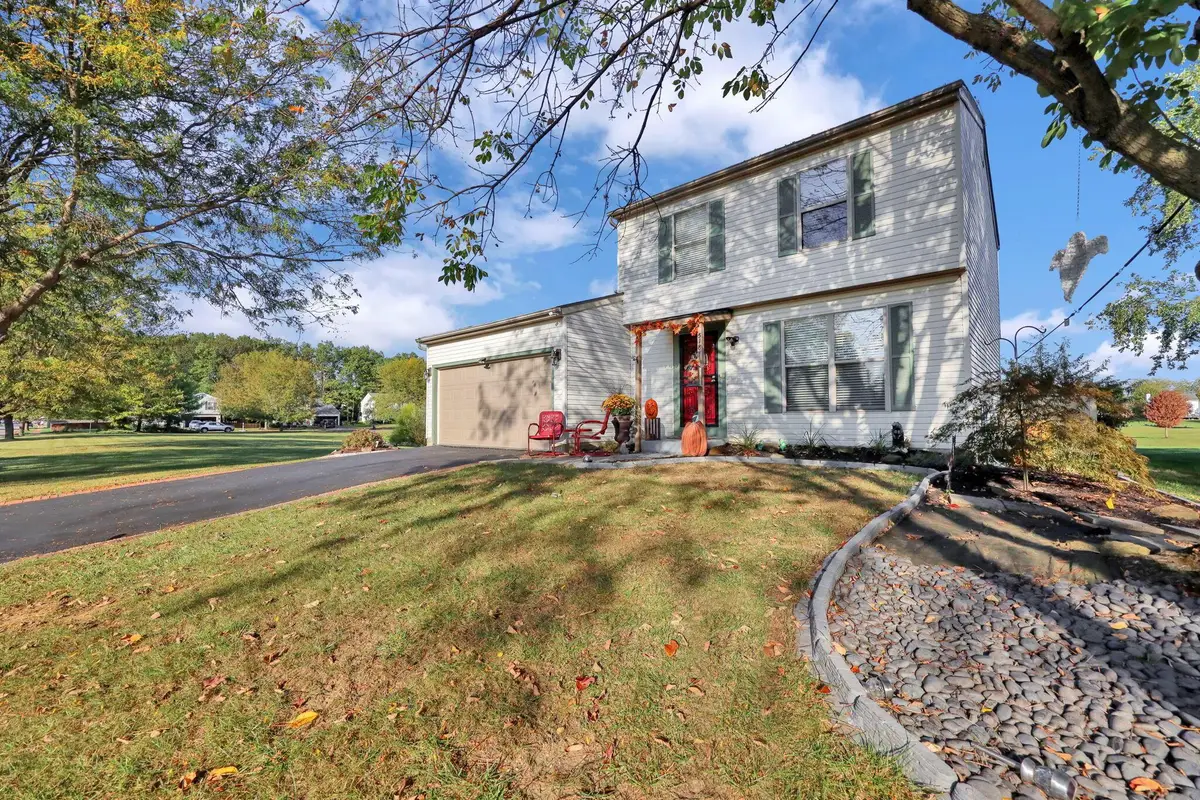 518 Virginia Street, Ashville, OH 43103 - Image #1