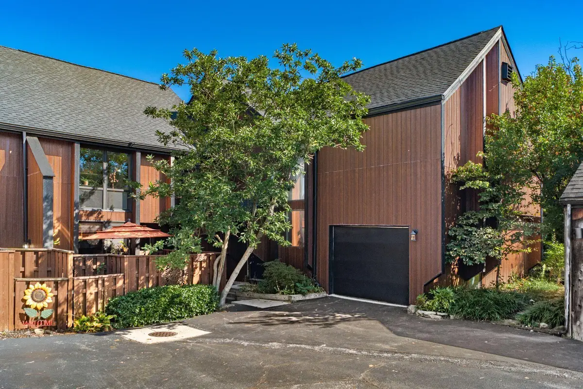 4816 Crazy Horse Lane, Westerville, OH 43081 - Image #1