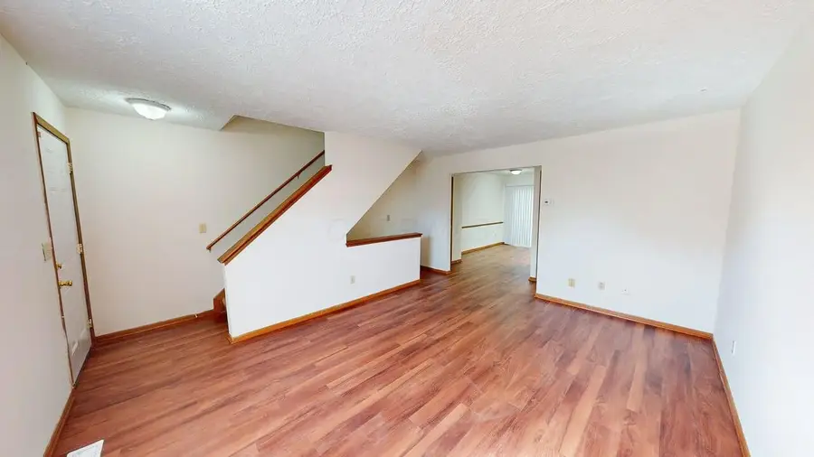 5273 Brandy Oaks Lane, Columbus, OH 43220 - Image #2