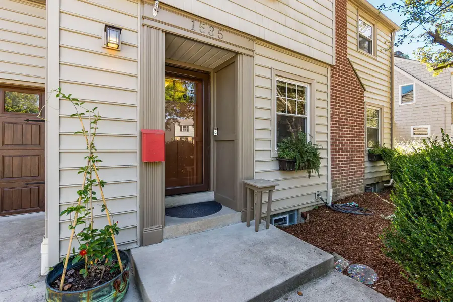 1535 Doone Road, Columbus, OH 43221 - Image #2