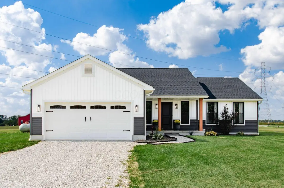 11945 Cherry Lane Nw, Baltimore, OH 43105 - Image #1